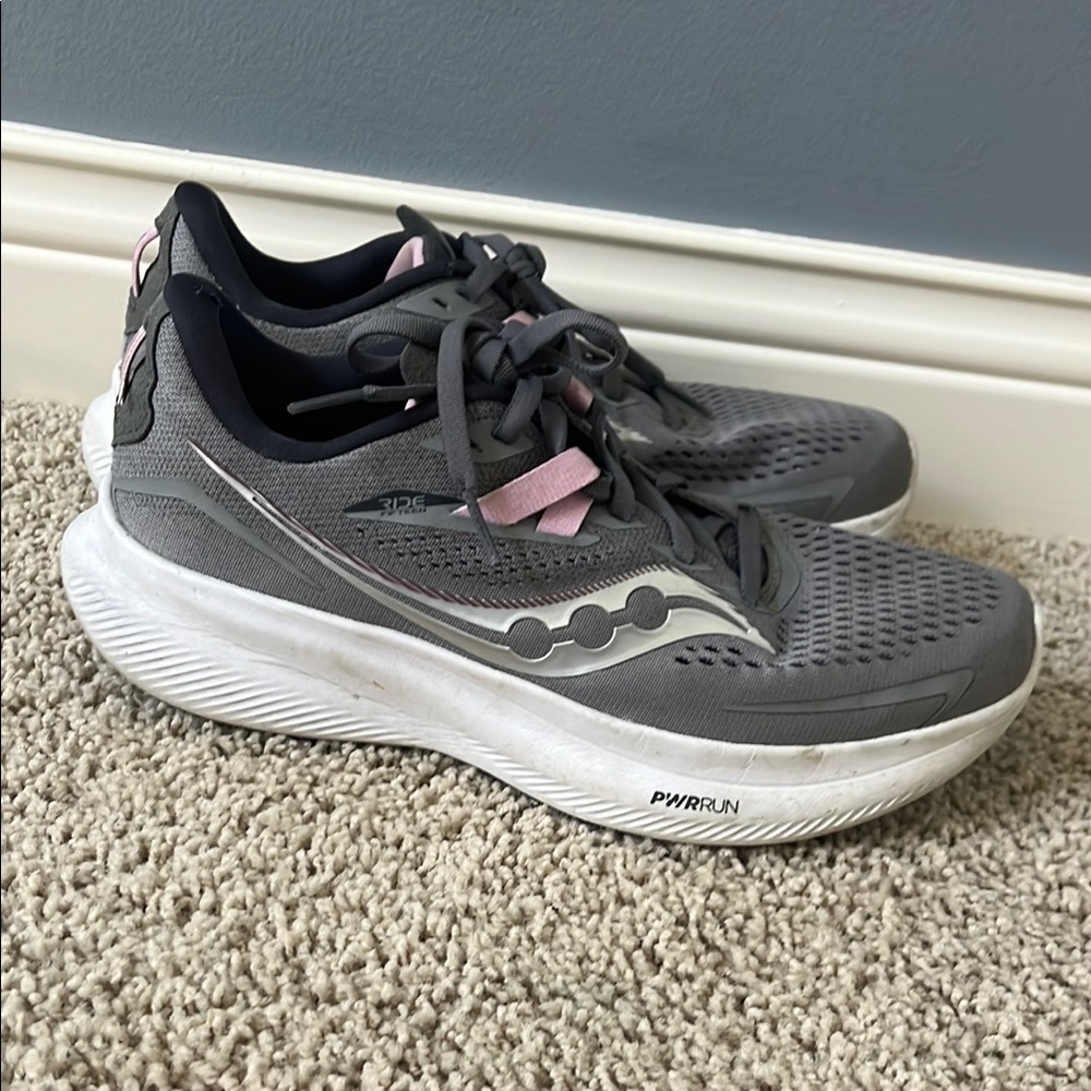 Saucony ride 15